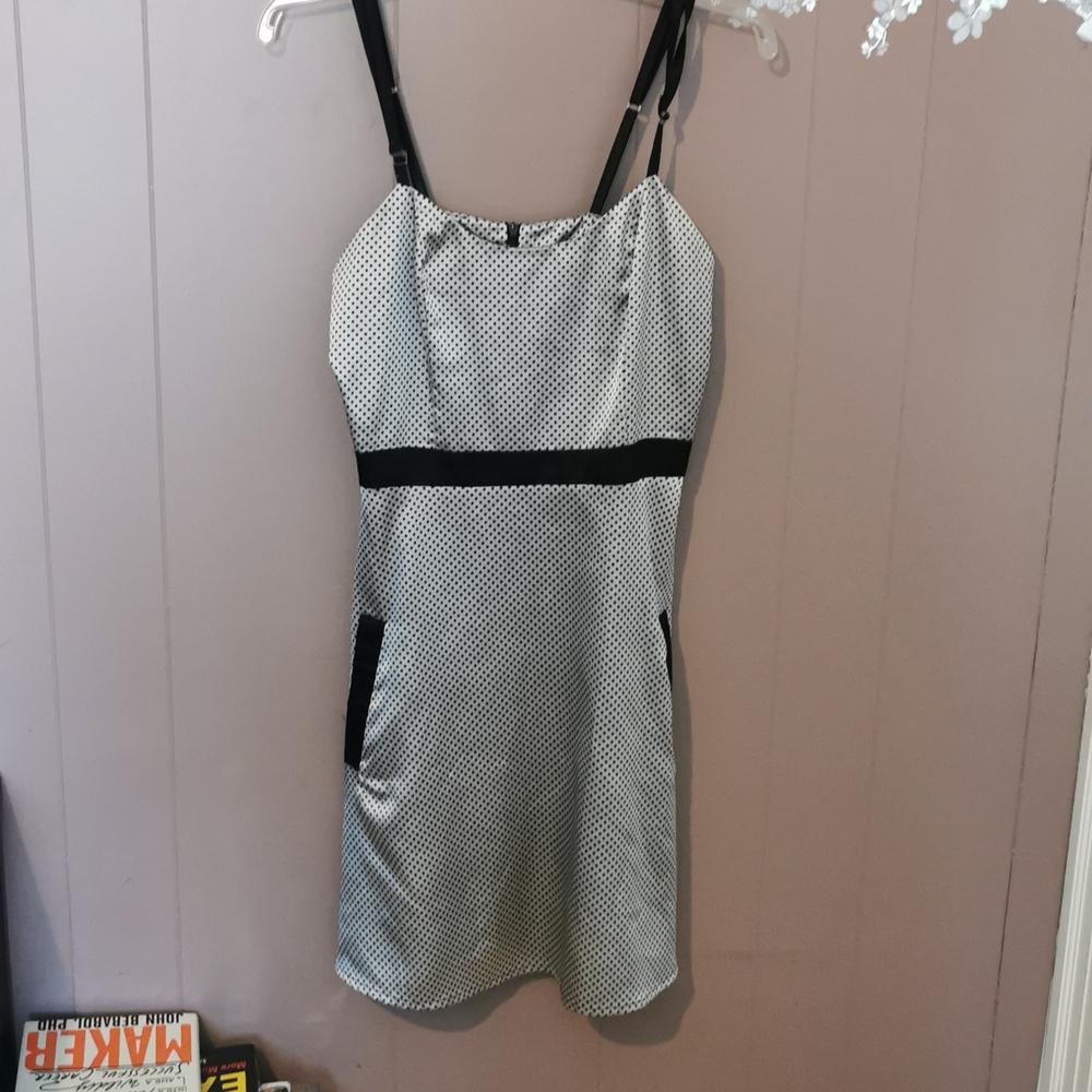 Beautiful Silk strap dress with POCKETS!!!